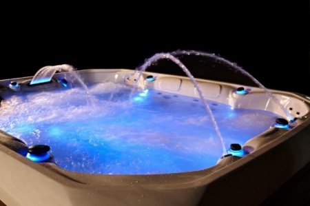 Мини спа-бассейн Sunrans SR-832A Мини спа-бассейн Sunrans SR-832A