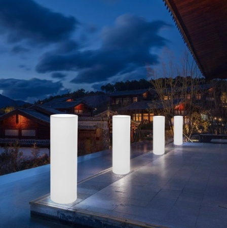 Светильник Цилиндр 30х115 питание от АКБ, RGB