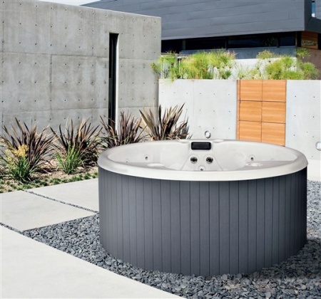 Спа бассейн Treesse Male